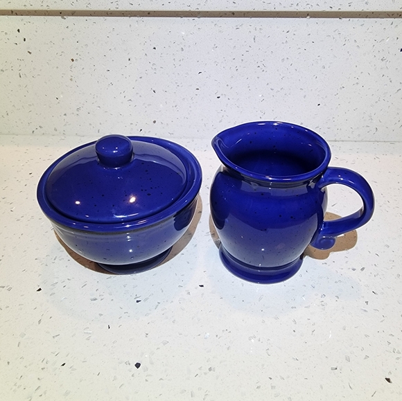 Sabatier Cannes blue creamer and sugar bowl with lid - Picture 1 of 8